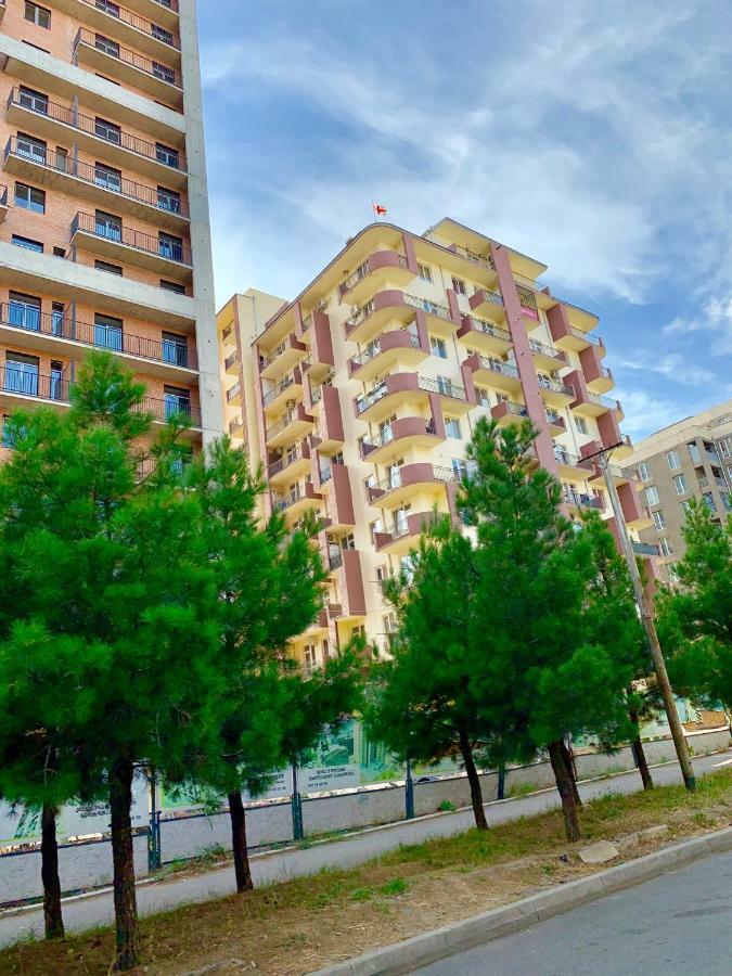Ferienwohnung Tomaso Tbilisi Exterior foto